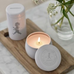 SN - DÁRKOVÝ BOX - Svíčka a zápalky - Eukalyptus Bílá lesklá / stříbrný lesklý emblém (6/6)