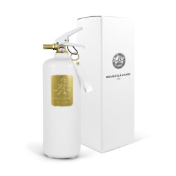SN - HASICÍ PŘÍSTROJ 2 KG Bílá lesklá / zlatý lesklý emblém (7/10)