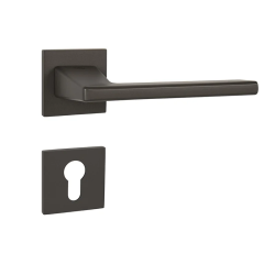 TI - JUNIOR - HR 4140Q 5S T - Titan (141)